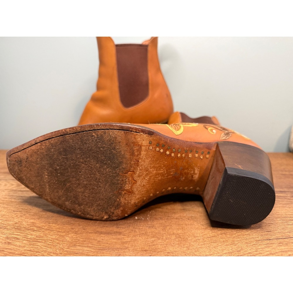 Caborca Tan Leather Floral Embroidered Western Ankle Boots Boho Pointed Toe 7B - Picture 8 of 11